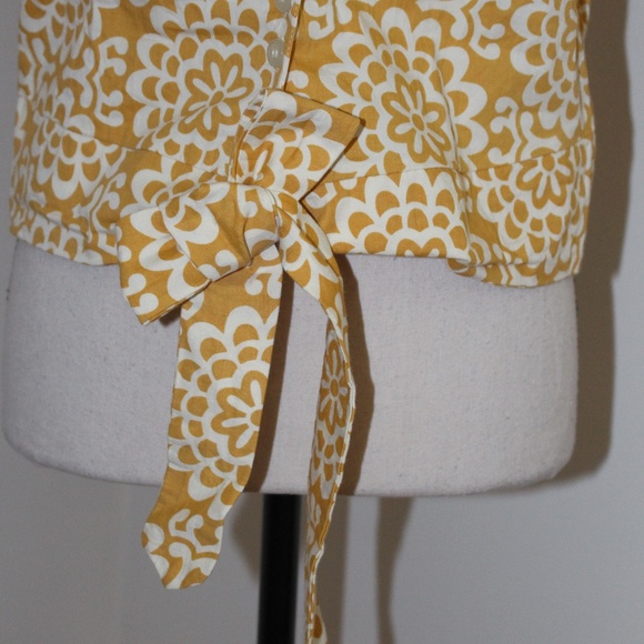 Pretty Vacant, floral retro look with button down & Peter Pan collar shirt - Picture 6 of 7